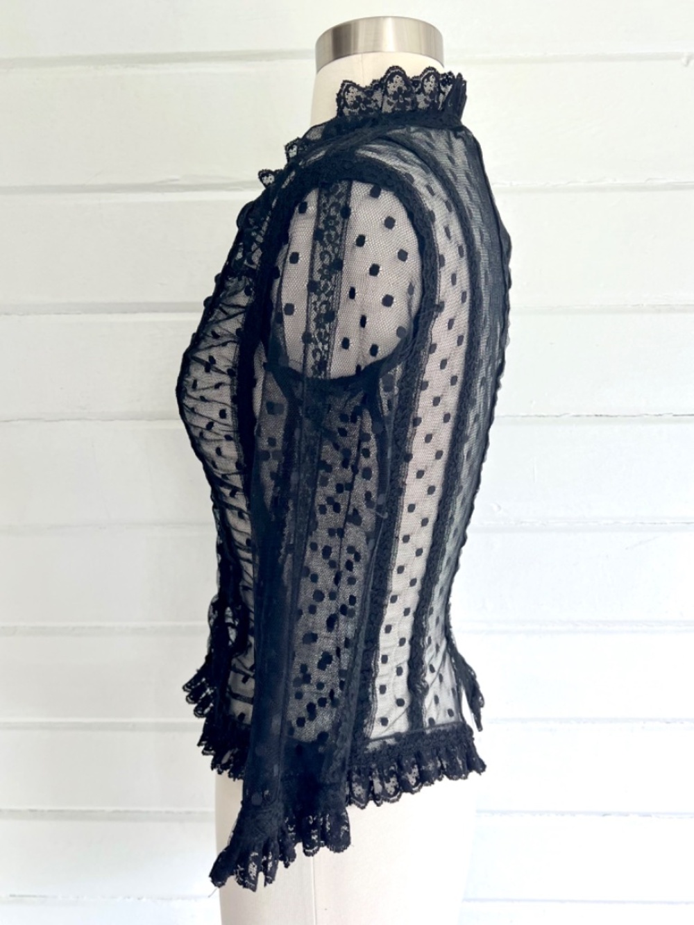 Vintage BETSEY JOHNSON Mesh/Lace Swiss Dot Button Up Blouse - 4* (XS) - Picture 5 of 13